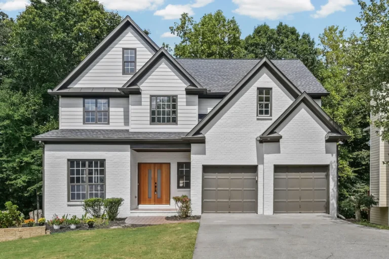 625 Kingsport Drive Roswell, Georgia 30076