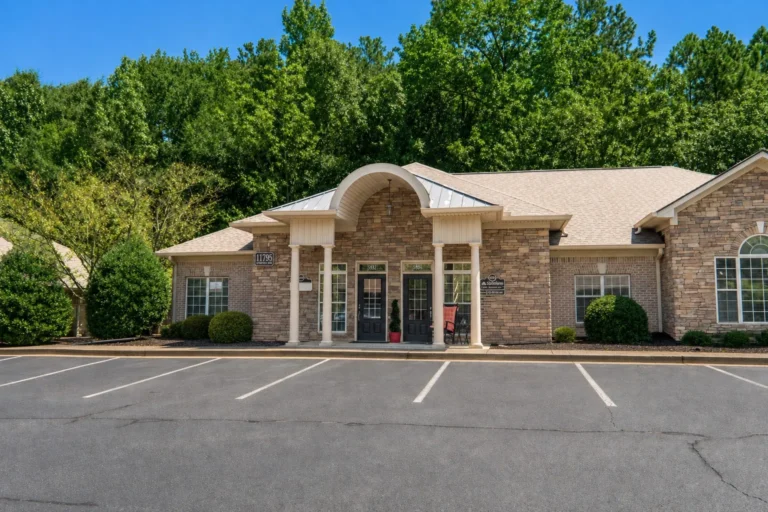 11795 Northfall Lane, Unit#603 Alpharetta, Georgia 30009